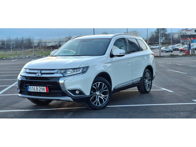 Mitsubishi Outlander 2.2 4x4 Led Камера Facelift  Бяла Перла 7места - автомобили, коли, обяви за нови и употребявани 2