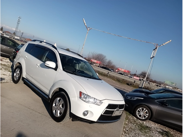 Mitsubishi Outlander 2.2, 156кс, 7 места, 4х4 - автомобили, коли, обяви за нови и употребявани 2