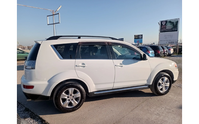 mitsubishi-outlander - 5