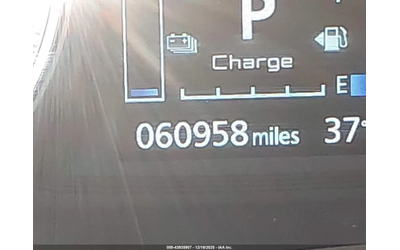 Mitsubishi Outlander PHEV GT S-AWC - автомобили, коли, обяви за нови и употребявани 12