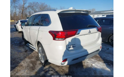 mitsubishi-outlander - 2