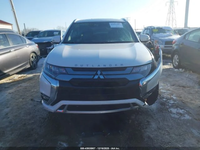 Mitsubishi Outlander PHEV GT S-AWC - автомобили, коли, обяви за нови и употребявани 5