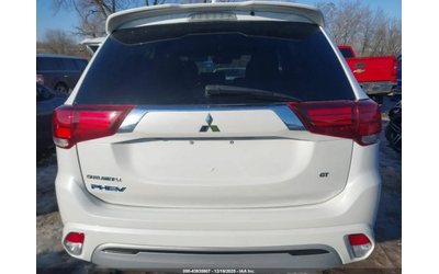 Mitsubishi Outlander PHEV GT S-AWC - автомобили, коли, обяви за нови и употребявани 8