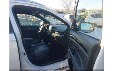 Mitsubishi Outlander PHEV GT S-AWC - автомобили, коли, обяви за нови и употребявани 9