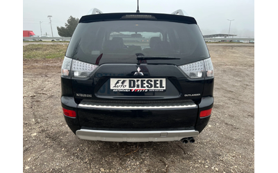 Mitsubishi Outlander 2.0TDI-4x4-6+ 1-ITALIA - автомобили, коли, обяви за нови и употребявани 10