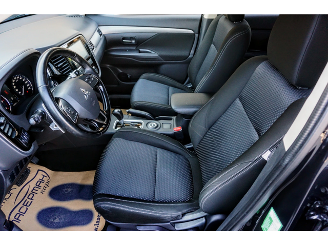 Mitsubishi Outlander 2.2 INSTYLE AWD AUTO - автомобили, коли, обяви за нови и употребявани 5