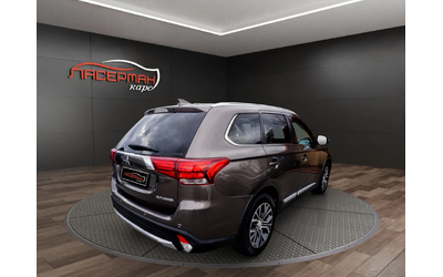 mitsubishi-outlander - 2
