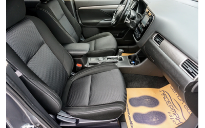 Mitsubishi Outlander 2.2DI-D CLEARTEC INSTYLE 4WD - автомобили, коли, обяви за нови и употребявани 11