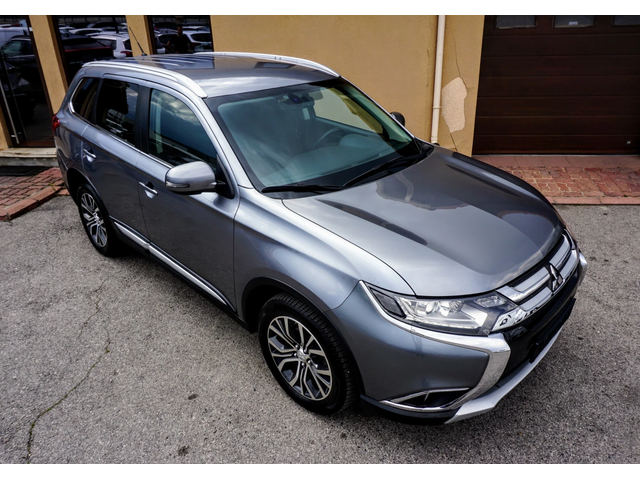 Mitsubishi Outlander 2.2DI-D CLEARTEC INSTYLE 4WD - автомобили, коли, обяви за нови и употребявани 1