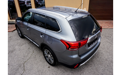 mitsubishi-outlander - 3