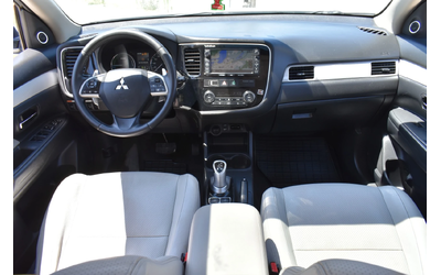 Mitsubishi Outlander 2.0i* PHEV* FULL* WHITE-PEARL* ROCKFORD - автомобили, коли, обяви за нови и употребявани 14