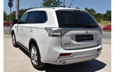 mitsubishi-outlander - 3