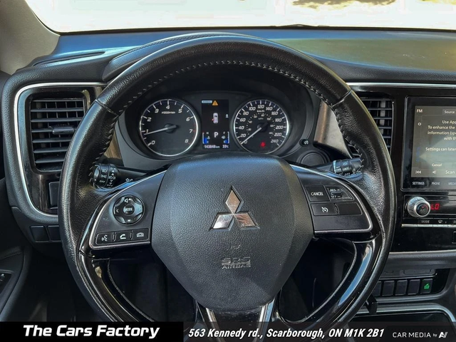 Mitsubishi Outlander - автомобили, коли, обяви за нови и употребявани 6