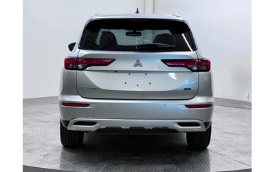 mitsubishi-outlander - 4