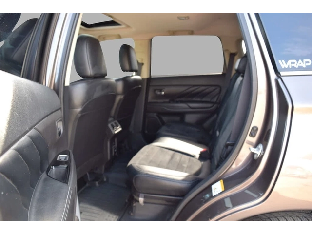 Mitsubishi Outlander * ПАНО* KEYLESS* Camera* ПОДГРЕВ* - автомобили, коли, обяви за нови и употребявани 13