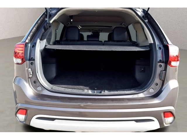 Mitsubishi Outlander * ПАНО* KEYLESS* Camera* ПОДГРЕВ* - автомобили, коли, обяви за нови и употребявани 15