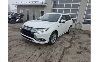 mitsubishi-outlander - 0