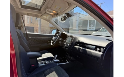Mitsubishi Outlander * ПАНО* KEYLESS* Camera* ПОДГРЕВ* - автомобили, коли, обяви за нови и употребявани 16