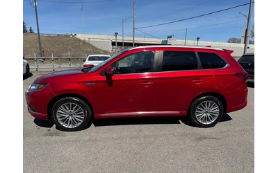 mitsubishi-outlander - 1
