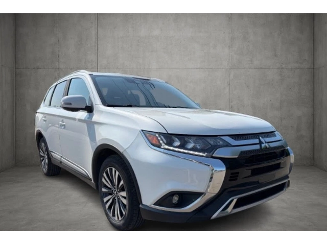 Mitsubishi Outlander * ПАНО* KEYLESS* Camera* ПОДГРЕВ* - автомобили, коли, обяви за нови и употребявани 2