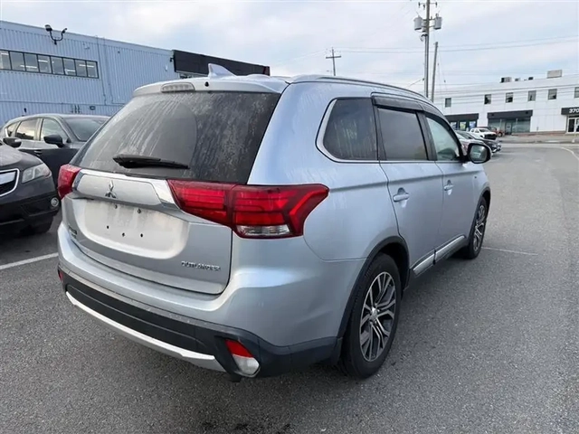 Mitsubishi Outlander GT* 3.0i* 6+ 1* 4X4* V6 - автомобили, коли, обяви за нови и употребявани 3