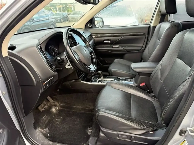 Mitsubishi Outlander GT* 3.0i* 6+ 1* 4X4* V6 - автомобили, коли, обяви за нови и употребявани 7