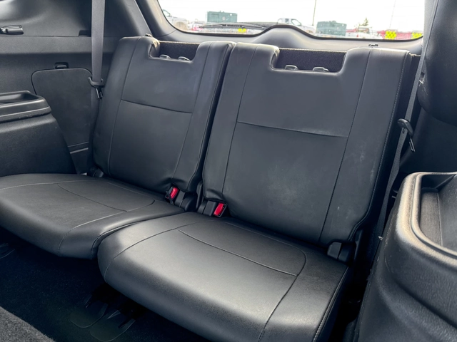 Mitsubishi Outlander Se Black 3.0 V6 7 места Шибидах - автомобили, коли, обяви за нови и употребявани 13