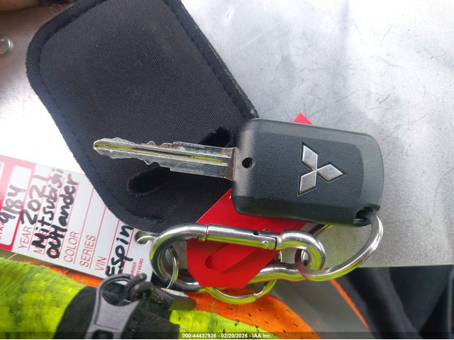 Mitsubishi OUTLANDER SPORT 2.0L I-4 DOHC, VVT, 148HP Front Wheel Drive - автомобили, коли, обяви за нови и употребявани 10