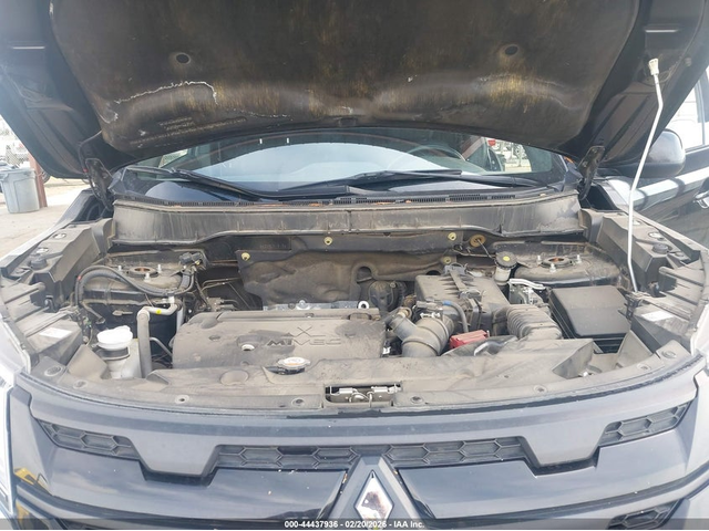 Mitsubishi OUTLANDER SPORT 2.0L I-4 DOHC, VVT, 148HP Front Wheel Drive - автомобили, коли, обяви за нови и употребявани 9