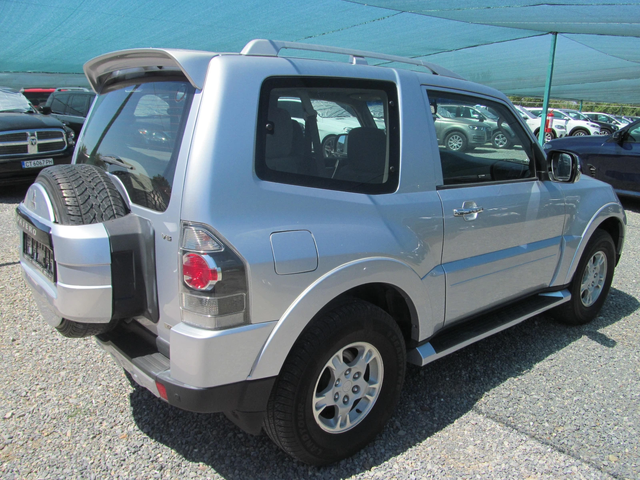 Mitsubishi Pajero 3.8i* 250k.c* avto - автомобили, коли, обяви за нови и употребявани 3