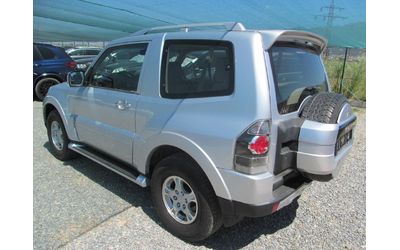 mitsubishi-pajero - 5