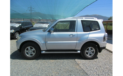 Mitsubishi Pajero 3.8i* 250k.c* avto - автомобили, коли, обяви за нови и употребявани 6