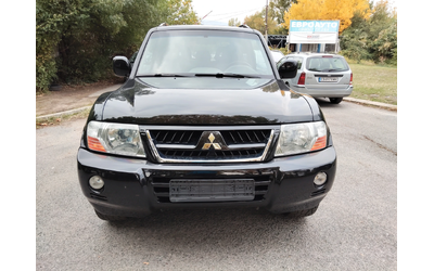 mitsubishi-pajero - 2