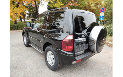 mitsubishi-pajero - 4
