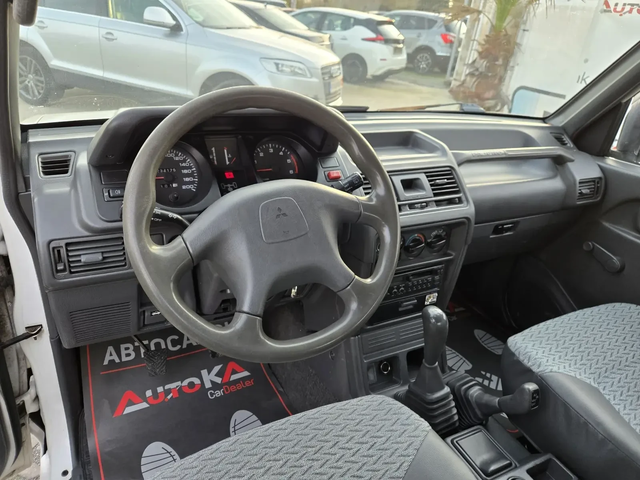 Mitsubishi Pajero 2.5TDI-100кс= КЪСА БАЗА= ИТАЛИЯ - автомобили, коли, обяви за нови и употребявани 7