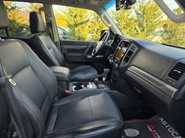 Mitsubishi Pajero 3.2DI-DC-190кс= АВТОМАТ= 7МЕСТА= КАМЕРА= FULL - автомобили, коли, обяви за нови и употребявани 13