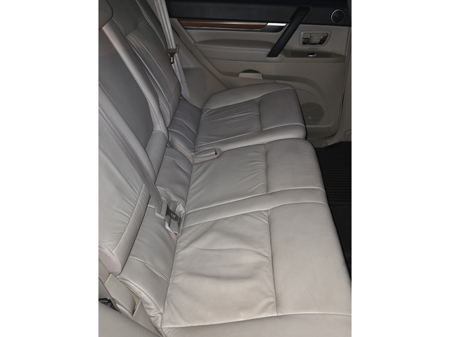 Mitsubishi Pajero 3.2d - автомобили, коли, обяви за нови и употребявани 13