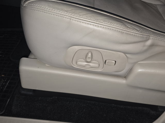 Mitsubishi Pajero 3.2d - автомобили, коли, обяви за нови и употребявани 14