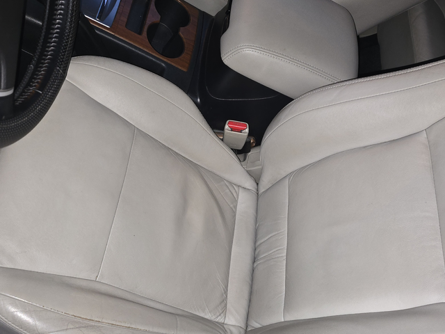 Mitsubishi Pajero 3.2d - автомобили, коли, обяви за нови и употребявани 17