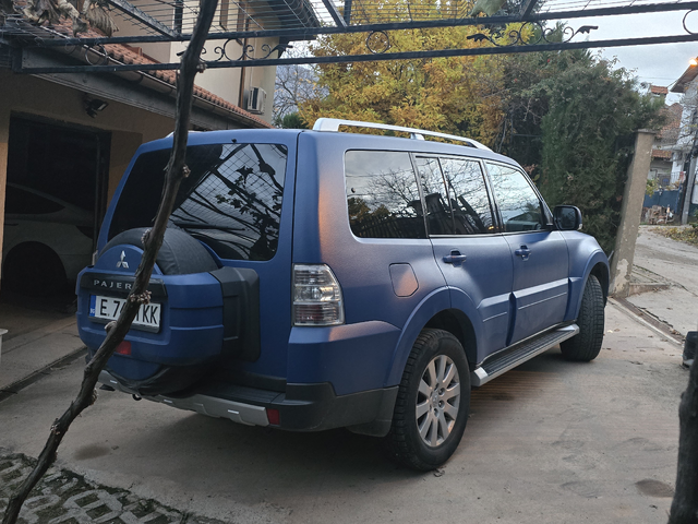 Mitsubishi Pajero 3.2d - автомобили, коли, обяви за нови и употребявани 2