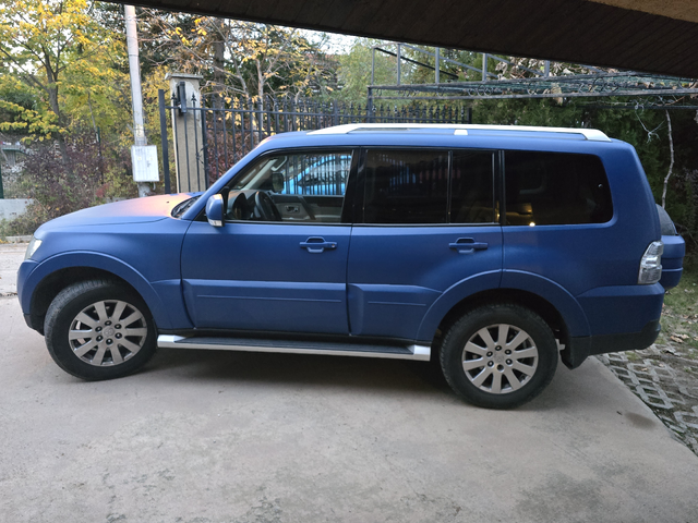 Mitsubishi Pajero 3.2d - автомобили, коли, обяви за нови и употребявани 4