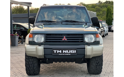 mitsubishi-pajero - 0