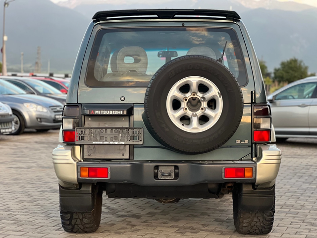 Mitsubishi Pajero - автомобили, коли, обяви за нови и употребявани 4
