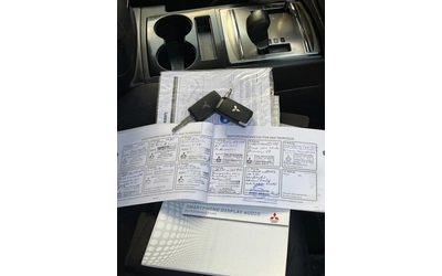 Mitsubishi Pajero 3.2DID Euro6 - автомобили, коли, обяви за нови и употребявани 13