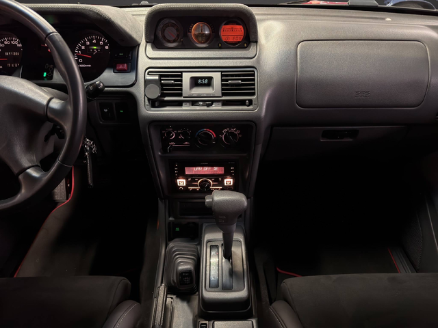 Mitsubishi Pajero V6 - автомобили, коли, обяви за нови и употребявани 11