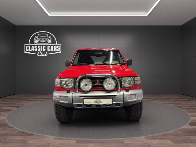 Mitsubishi Pajero V6 - автомобили, коли, обяви за нови и употребявани 24