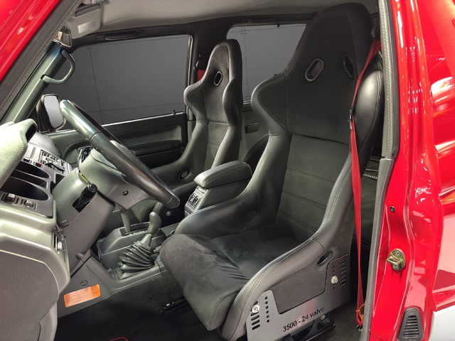 Mitsubishi Pajero V6 - автомобили, коли, обяви за нови и употребявани 25