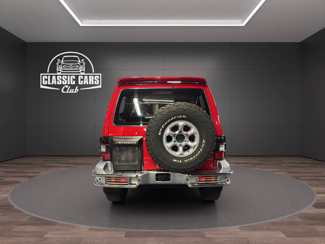 Mitsubishi Pajero V6 - автомобили, коли, обяви за нови и употребявани 3