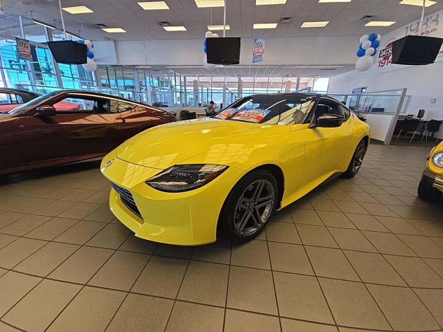 Nissan 370Z Z Sport - автомобили, коли, обяви за нови и употребявани 0