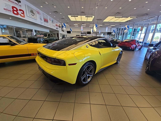 Nissan 370Z Z Sport - автомобили, коли, обяви за нови и употребявани 2